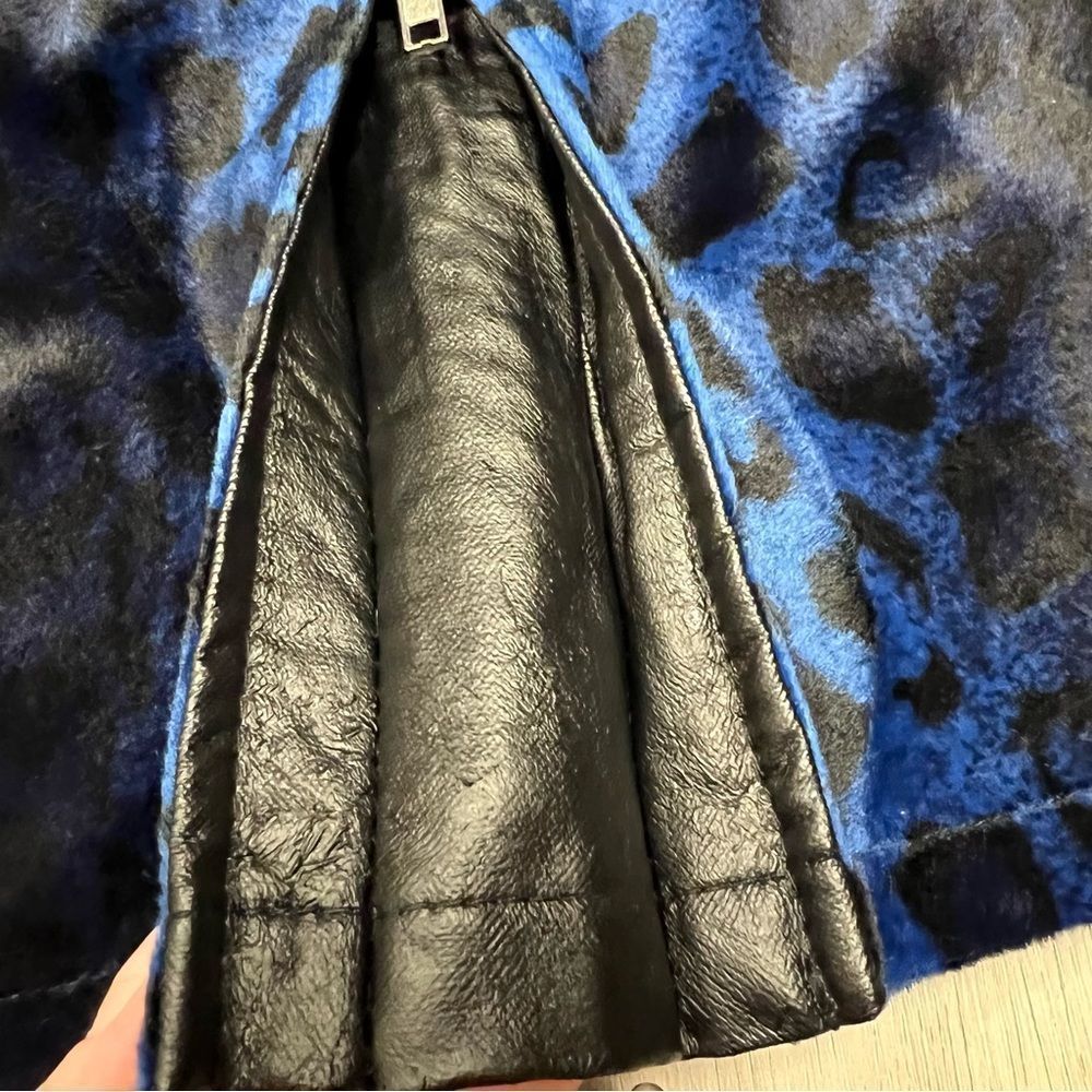 NWT vintage Lip Service blue black faux fur animal print miniskirt sz M zippers - Picture 7 of 11